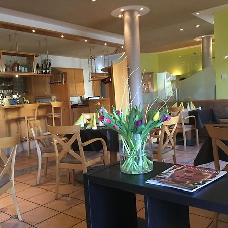 Warias Hotel & Restaurant Braunsbedra Ngoại thất bức ảnh