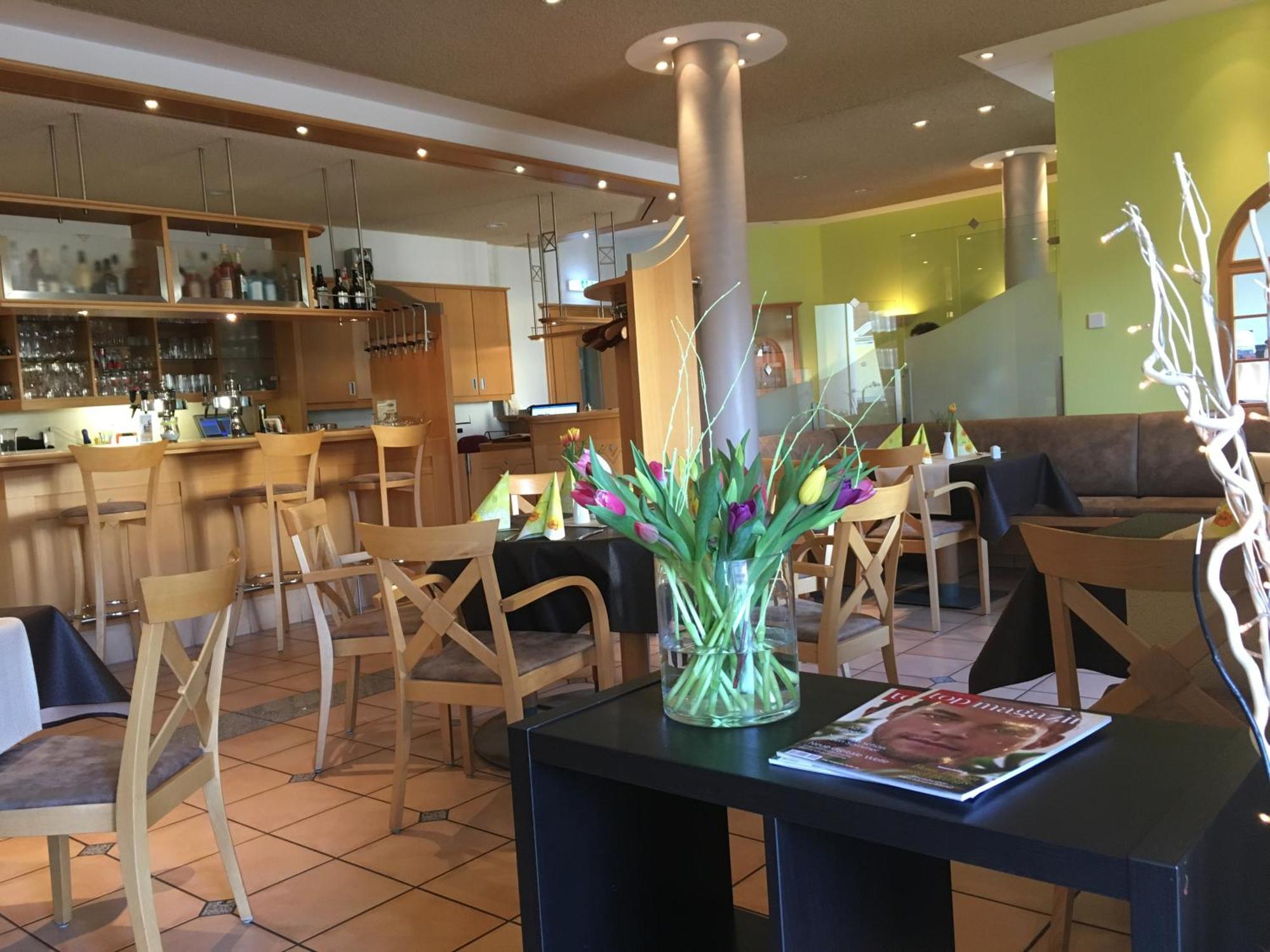 Warias Hotel & Restaurant Braunsbedra Ngoại thất bức ảnh