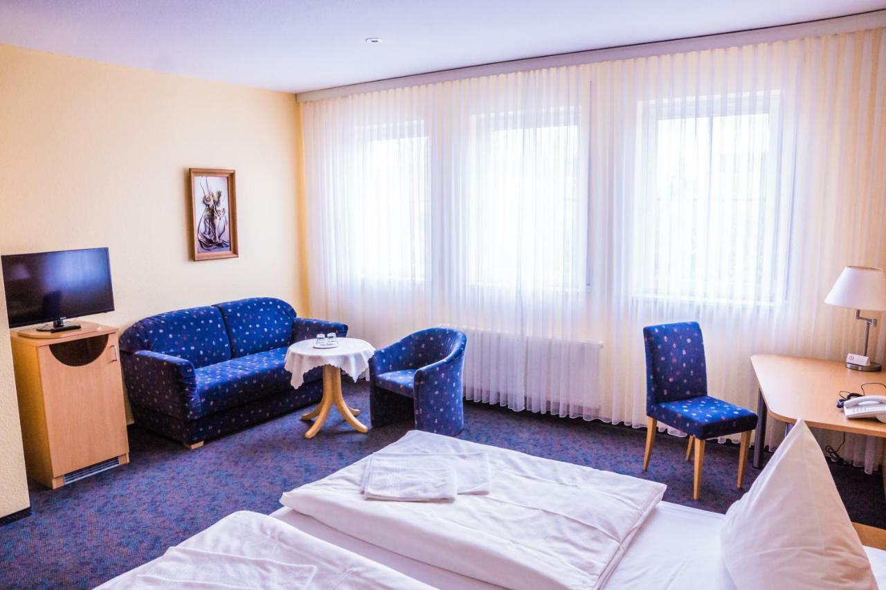 Warias Hotel & Restaurant Braunsbedra Ngoại thất bức ảnh