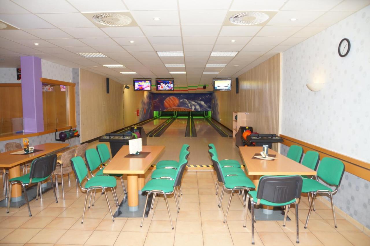 Warias Hotel & Restaurant Braunsbedra Ngoại thất bức ảnh