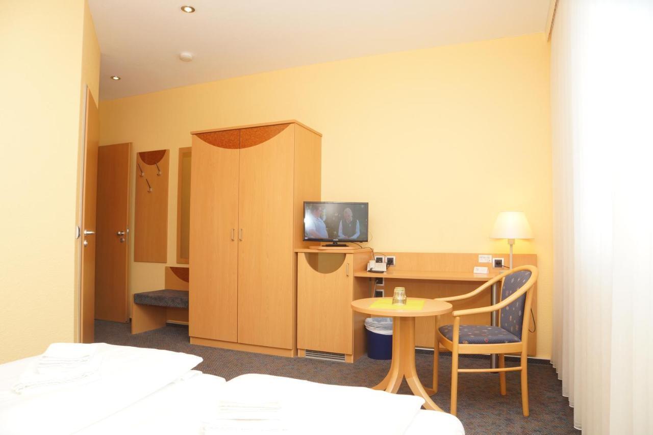 Warias Hotel & Restaurant Braunsbedra Ngoại thất bức ảnh